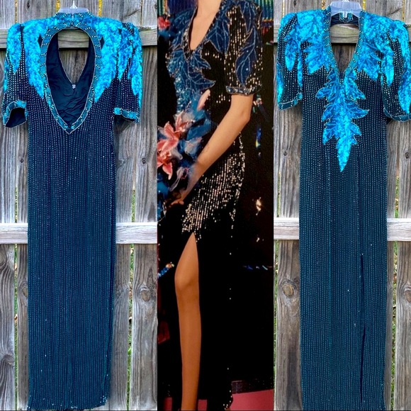 Vintage, stunning beaded/ sequin formal gown. Size 4. Alyce Designs circa 1992 - Picture 2 of 16